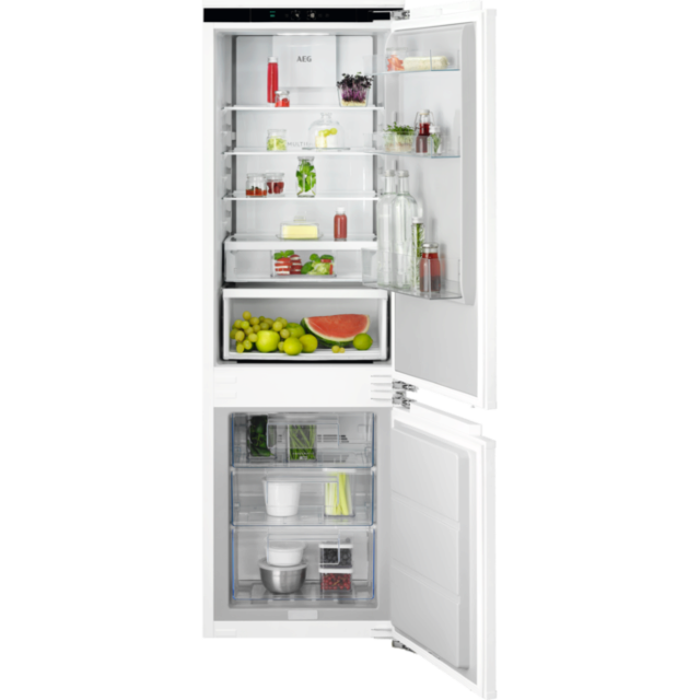 AEG OSC7C181DF Built In Fridge Freezer