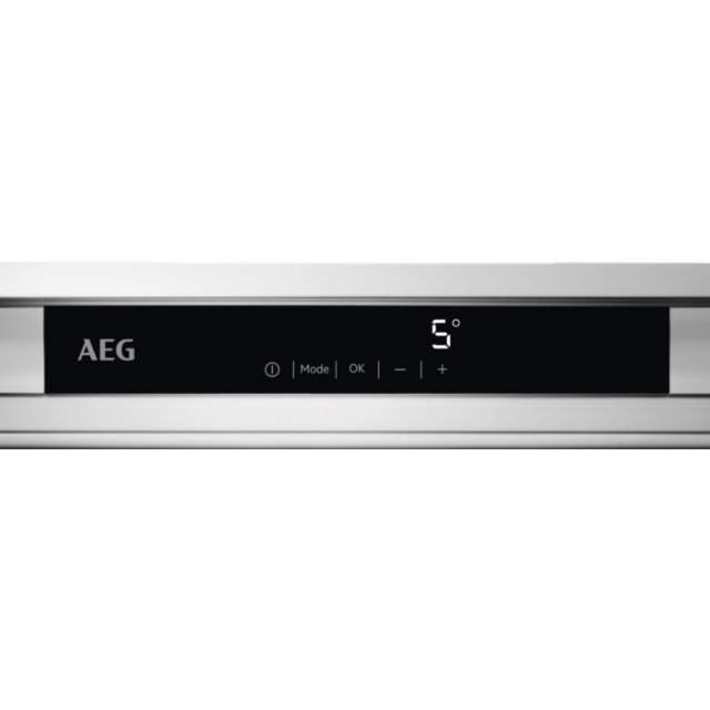 AEG SKE818E1DC 55.6cm Built In Fridge - White