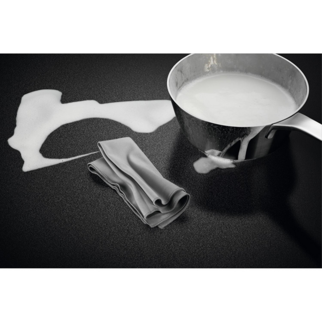 AEG SO64IB0BFZ 59cm Induction Hob - Black