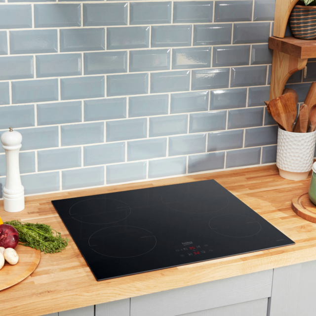 Beko CIHYI21B 58cm Induction Hob - Black