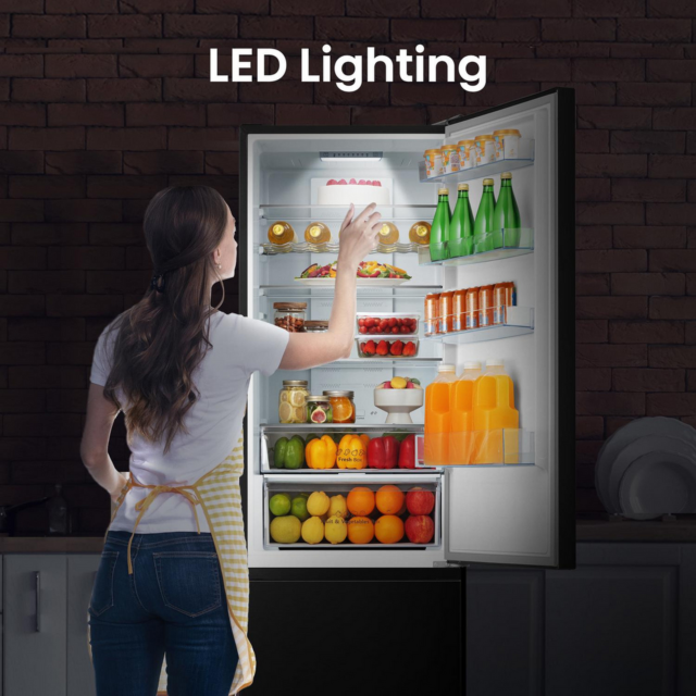Hisense RB435N4BFE 59.5cm 60/40 No Frost Fridge Freezer