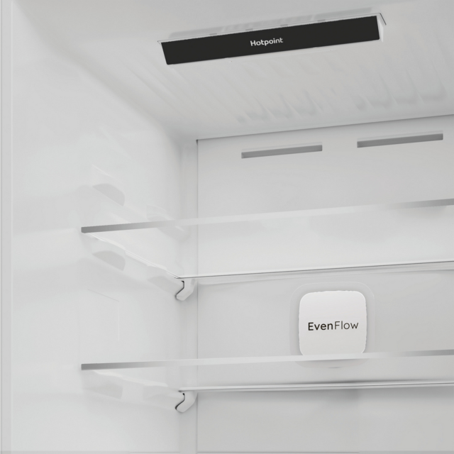 Hotpoint 66.1cm Dual No Frost Fridge Freezer Pet Inox