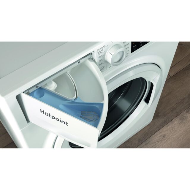Hotpoint NSWF846WUK Freestanding Washing Machine