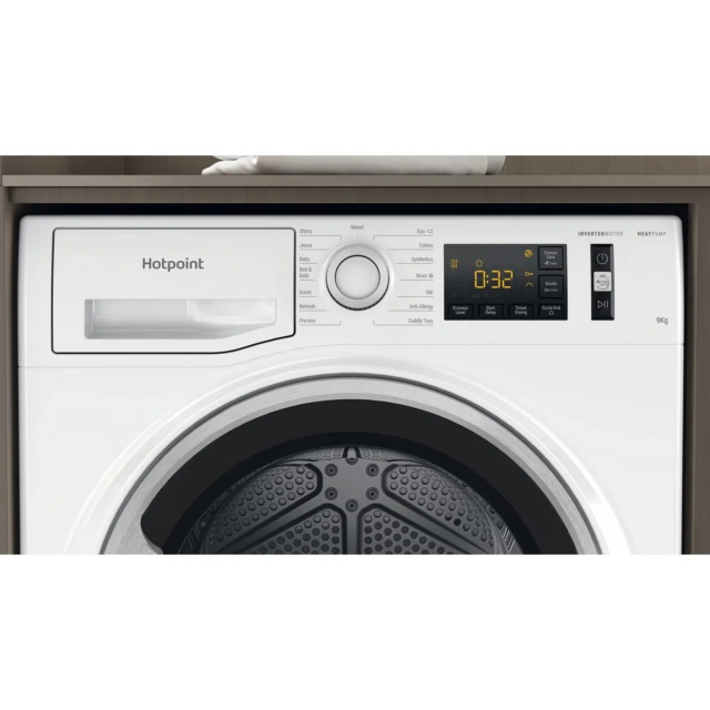 Hotpoint NTM1192SK 9kg Heat Pump Tumble Dryer - White