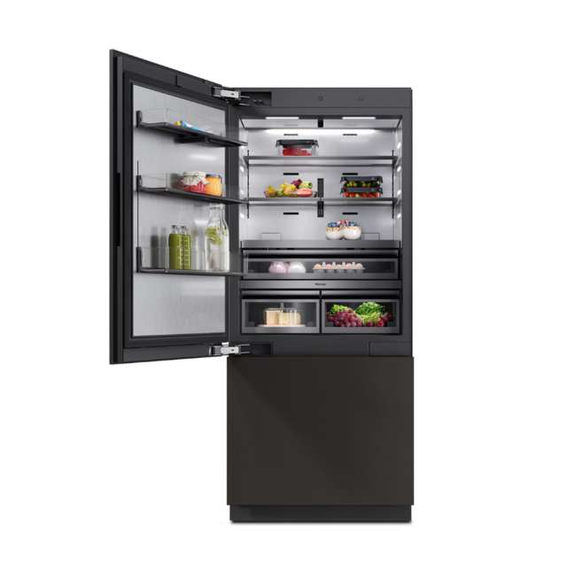 Miele KFMC 3844 L Mastercool Fridge Freezer
