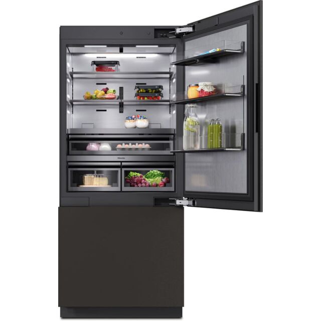 Miele KFMC 3844 R Mastercool Fridge Freezer
