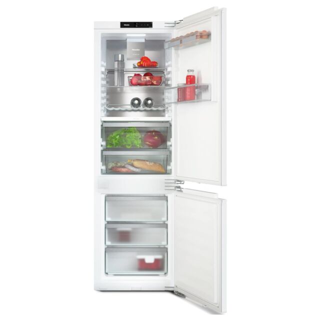 Miele KFN7744C Built In Fridge Freezer