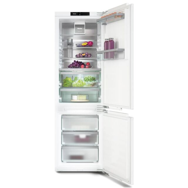 Miele KFN7774B Built In Fridge Freezer