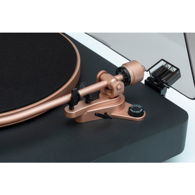 Mitchell Acoustics UStream TT1 Bluetooth Turntable