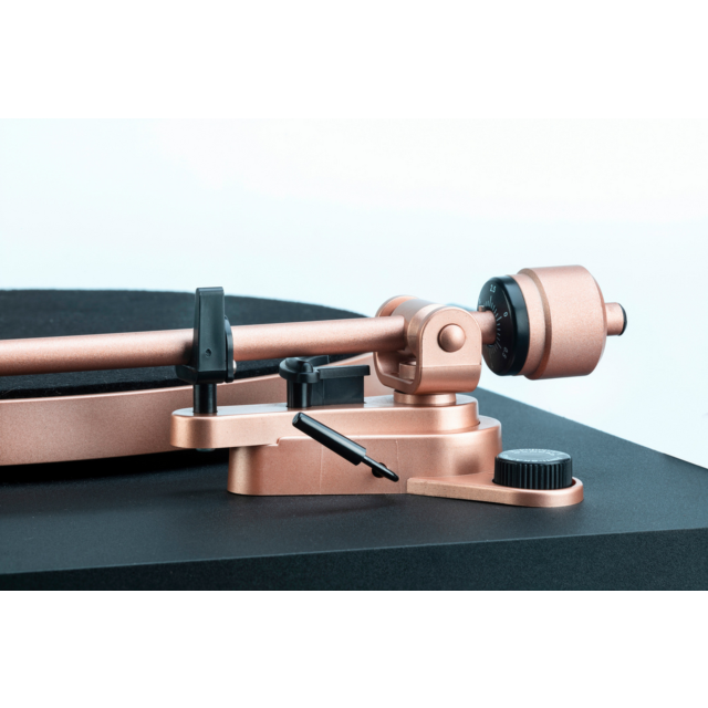 Mitchell Acoustics UStream TT1 Bluetooth Turntable