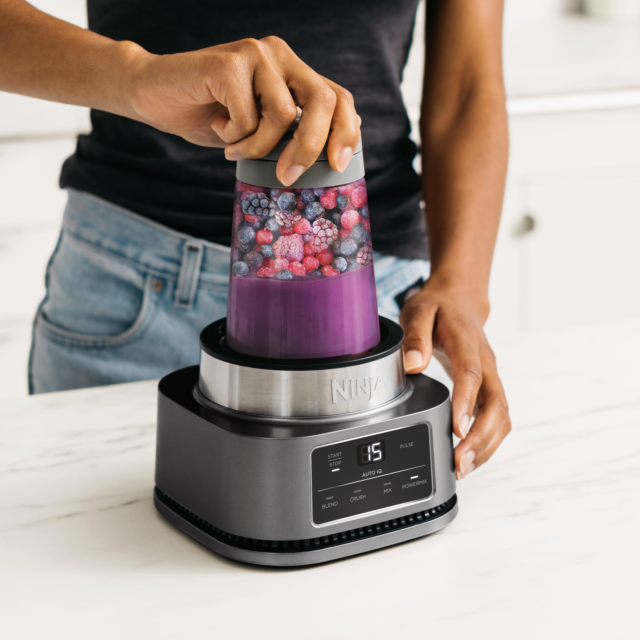 ninja CB100UK 2-in-1 Foodi Power Nutri Blender with Auto-iQ- Silver