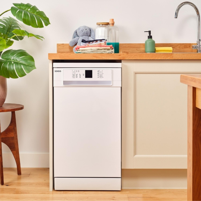 Sensis DWF0110SLEW Dishwasher - White - 10 Place Settings