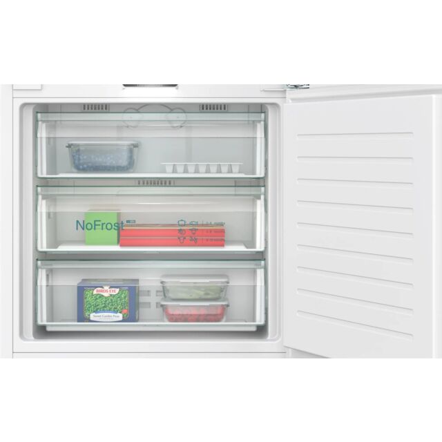 Siemens KB96NADD0G 70.8 cm 70/30 Integrated Frost Free Fridge Freezer