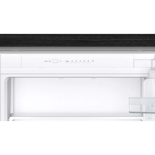 Siemens KI87VNSE0G 54.1 70/30 Integrated Low Frost Fridge Freezer