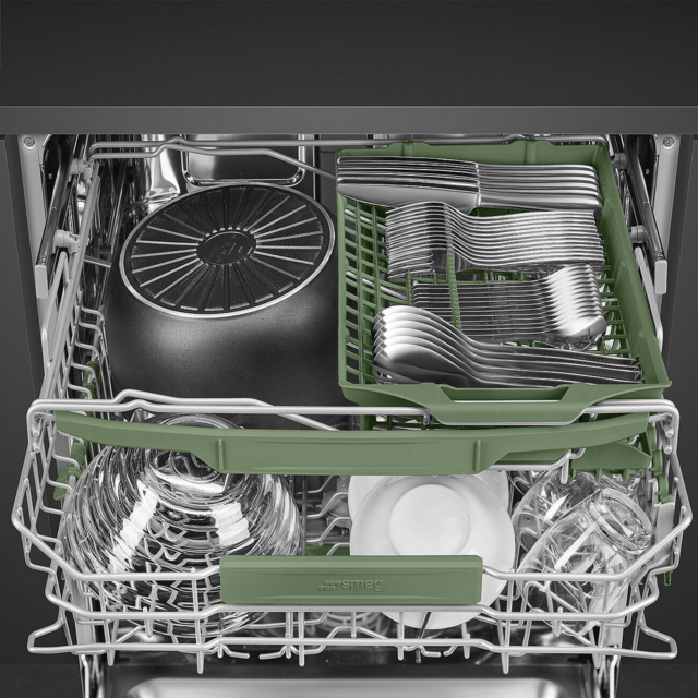 Smeg DIL322BL Integrated Dishwasher 13 Place Settings