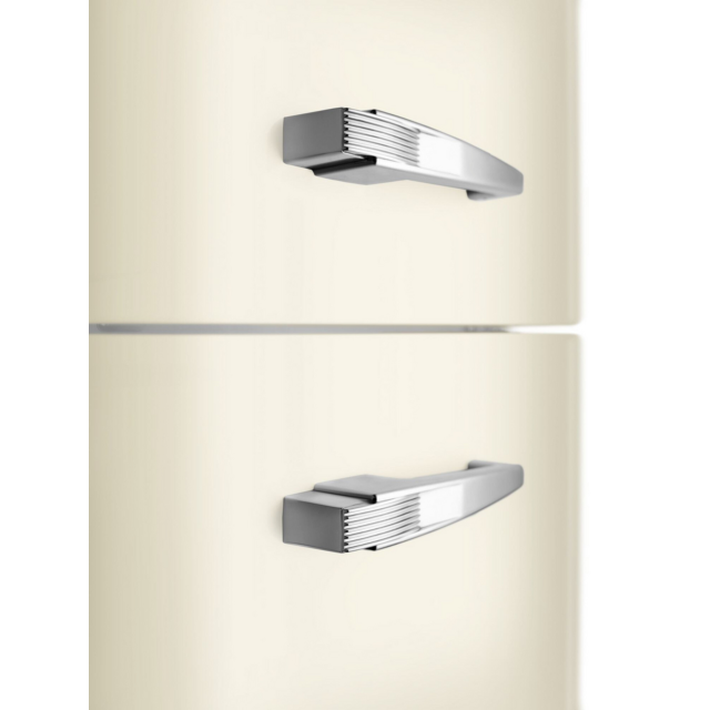 Smeg FAB30RCR6UK 60cm Cream Fridge Freezer 75/25