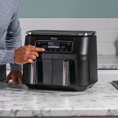 ninja AF300UK Foodi AF300UK 7.6L Dual Zone Air Fryer and Dehydrator - Black