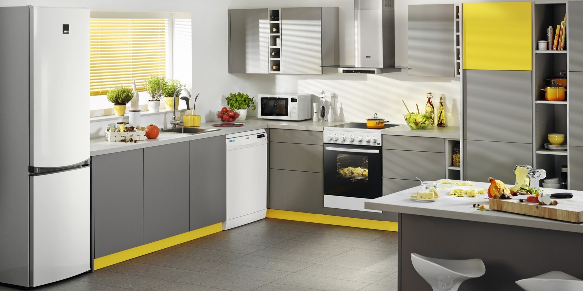 https://www.stellisonselectrical.co.uk/media/misc/Zanussi-Brand-Page/Room_Shot_1.jpg